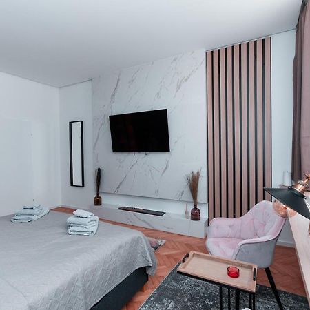 Petit Luxe Apartment Wien Ngoại thất bức ảnh
